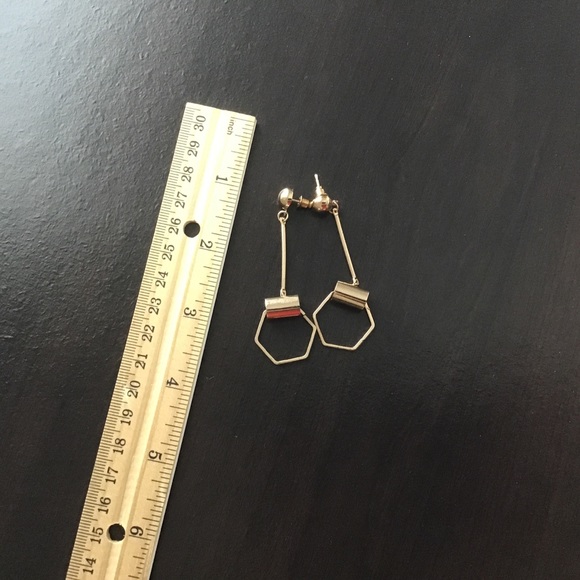 Golden Hexagon dangle earrings - Picture 1 of 1